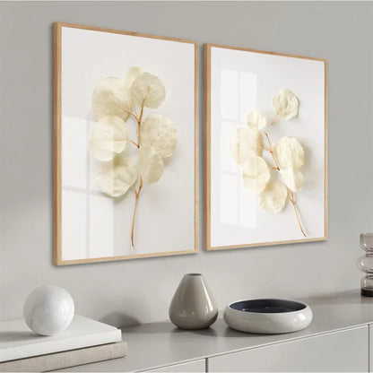 Set of 2 Botanical White Flower Decorative Frames