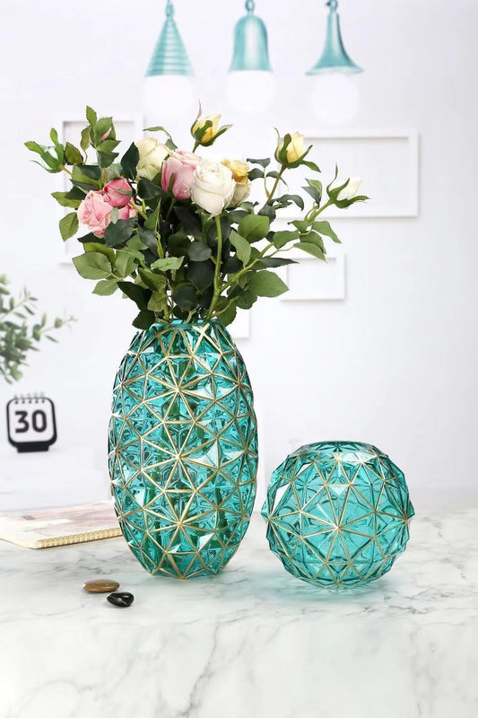 Luxurious Geometric Glass Vase